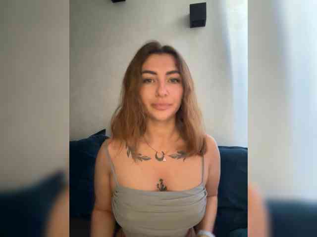 WILDGIRL webcam