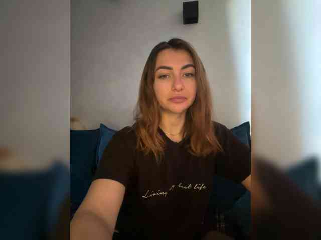 WILDGIRL webcam