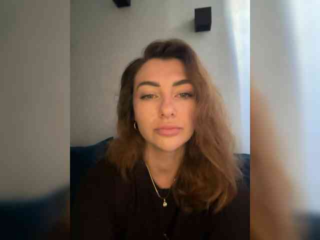 WILDGIRL webcam