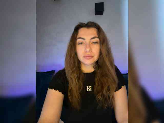 WILDGIRL webcam