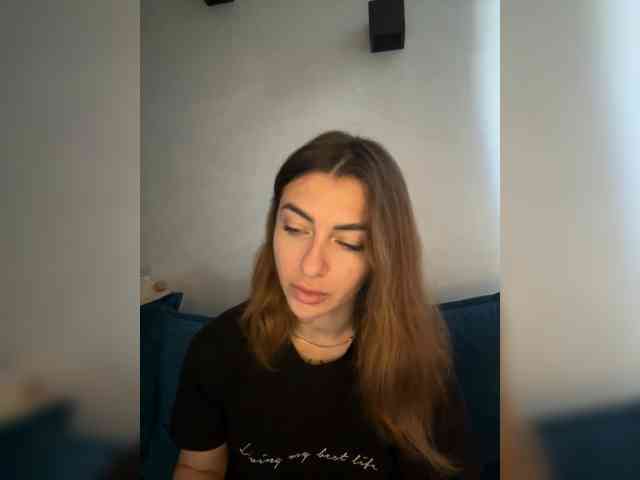 WILDGIRL webcam