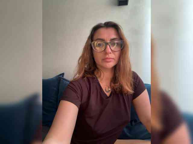 WILDGIRL webcam