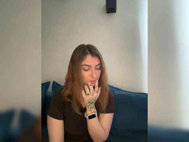 WILDGIRL webcam