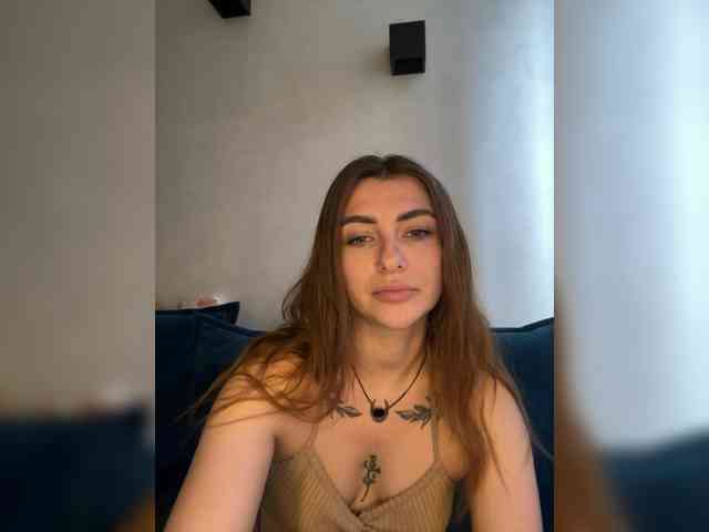 WILDGIRL webcam