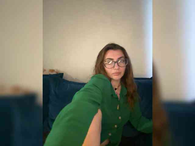 WILDGIRL webcam