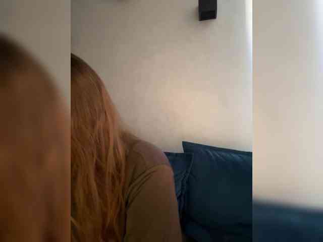WILDGIRL webcam