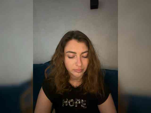 WILDGIRL webcam