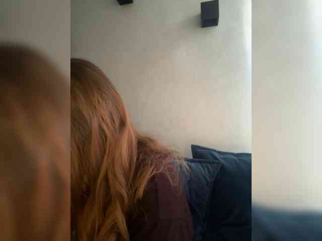 WILDGIRL webcam