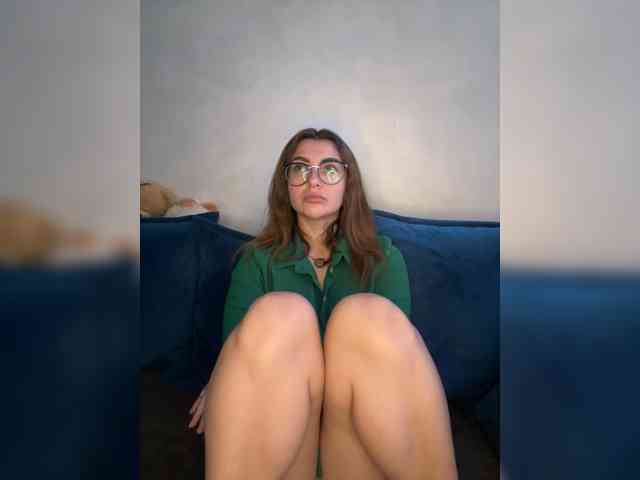 WILDGIRL webcam