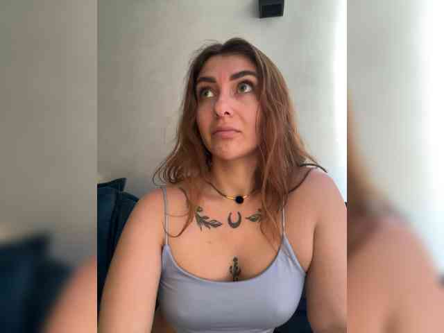 WILDGIRL webcam