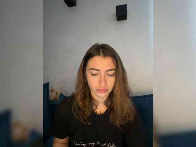 WILDGIRL webcam