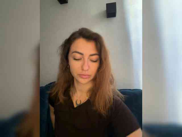 WILDGIRL webcam