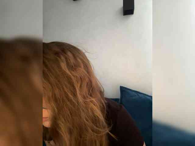 WILDGIRL webcam