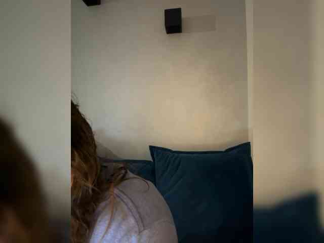 WILDGIRL Live Webcam on BongaCams