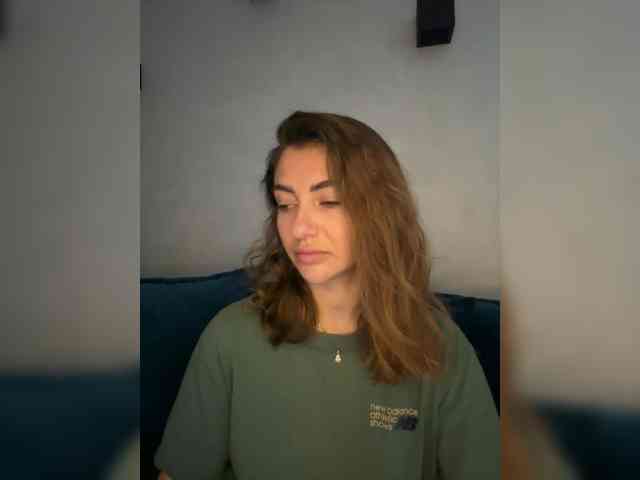 WILDGIRL webcam