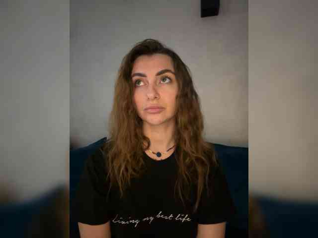 WILDGIRL webcam
