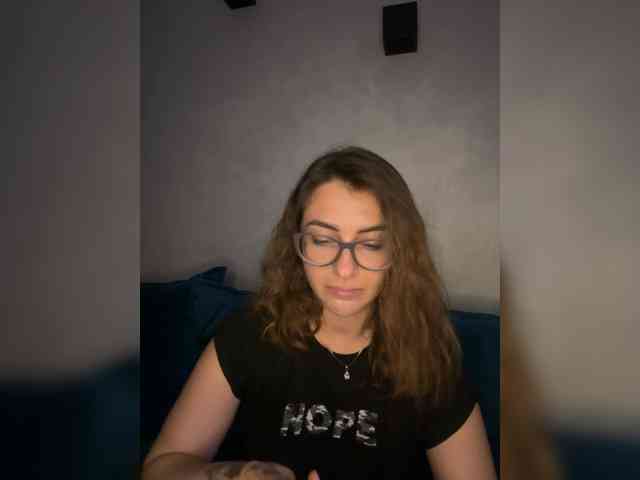 WILDGIRL Live Webcam on BongaCams