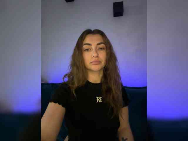 WILDGIRL webcam