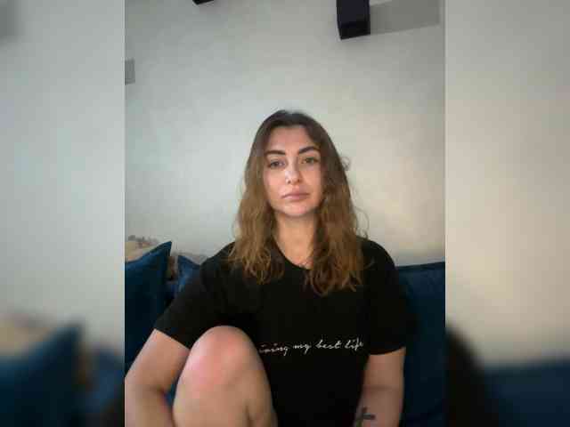 WILDGIRL webcam