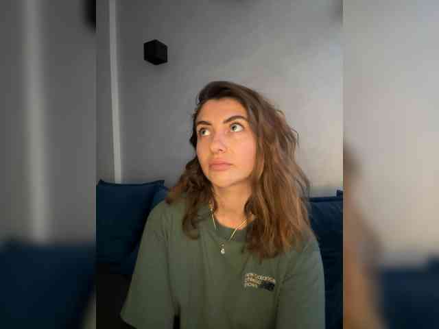 WILDGIRL webcam