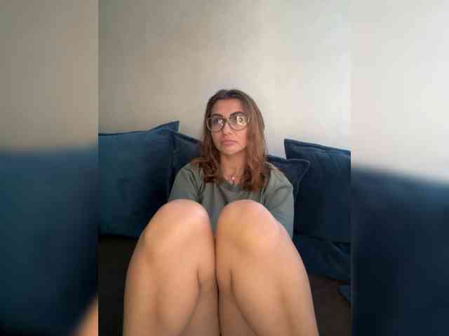 WILDGIRL webcam