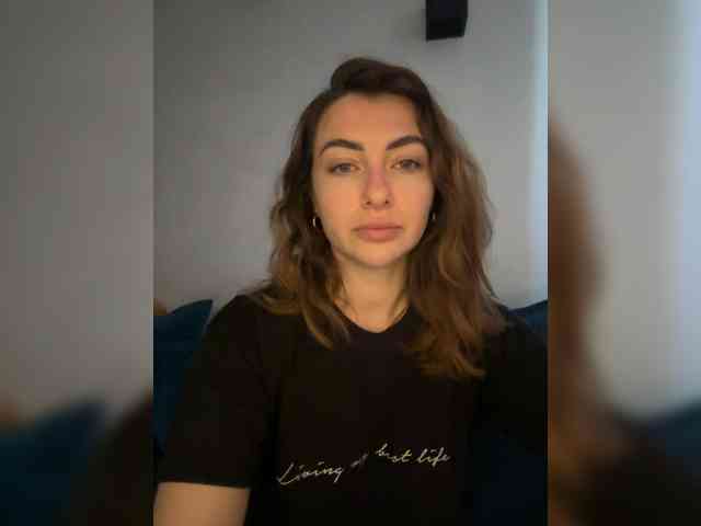 WILDGIRL webcam