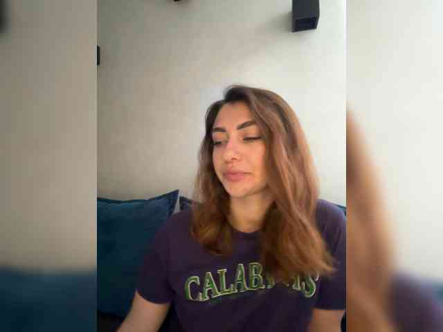WILDGIRL webcam