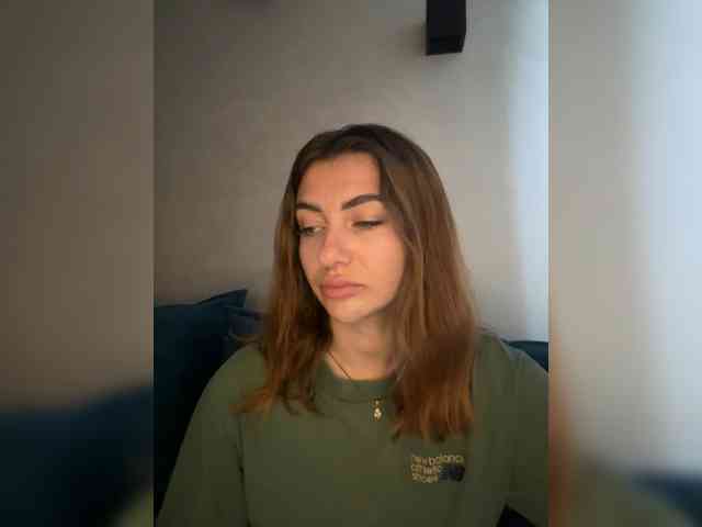 WILDGIRL webcam