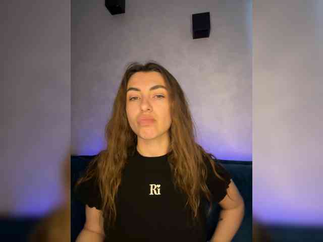 WILDGIRL webcam