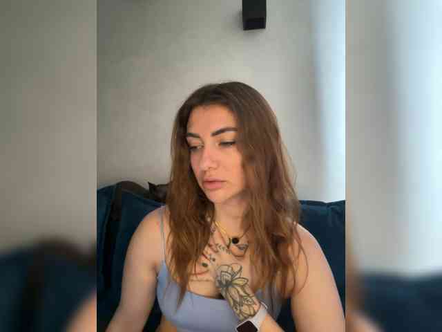 WILDGIRL webcam