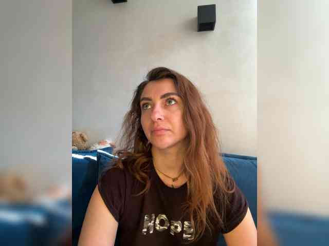 WILDGIRL webcam