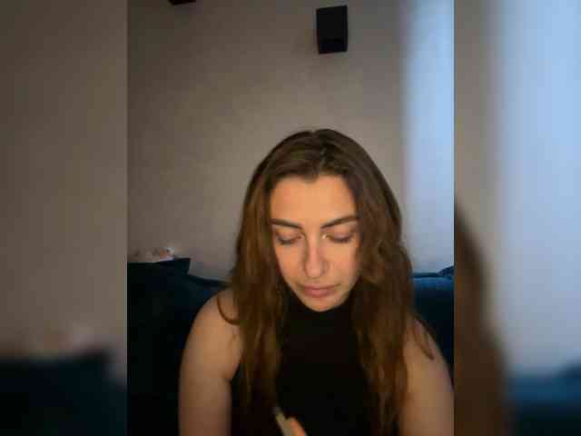 WILDGIRL webcam