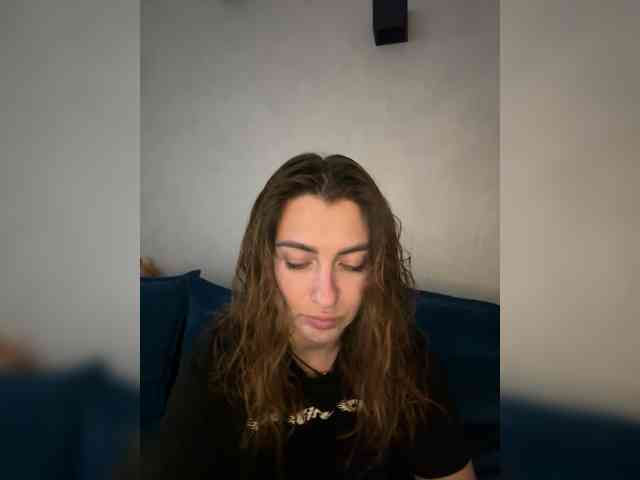 WILDGIRL webcam