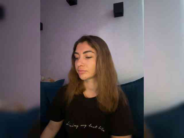 WILDGIRL webcam