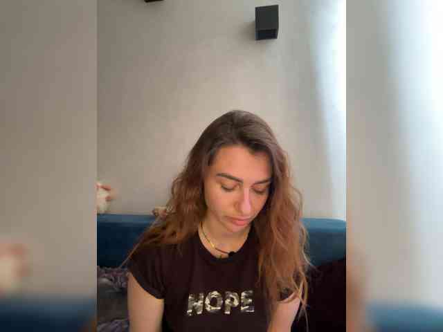 WILDGIRL webcam