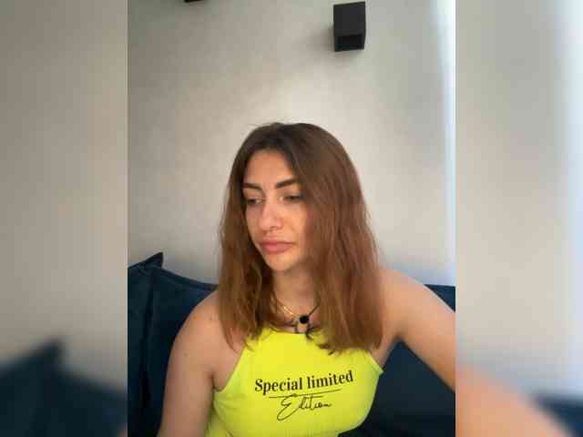 WILDGIRL webcam