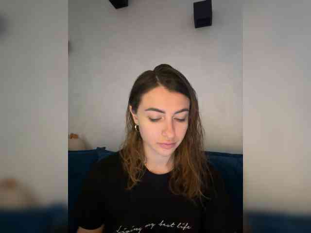 WILDGIRL webcam