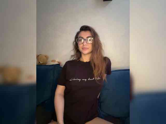WILDGIRL webcam