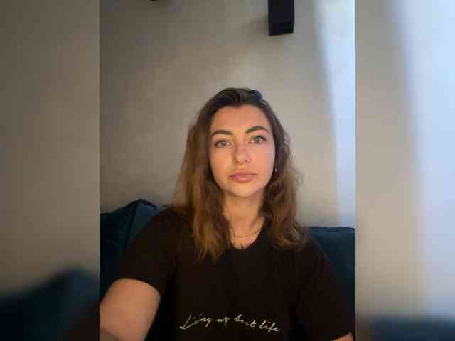 WILDGIRL webcam
