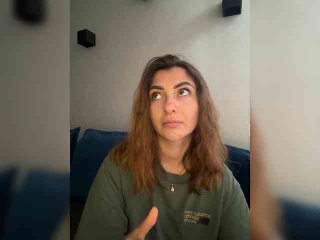 WILDGIRL webcam