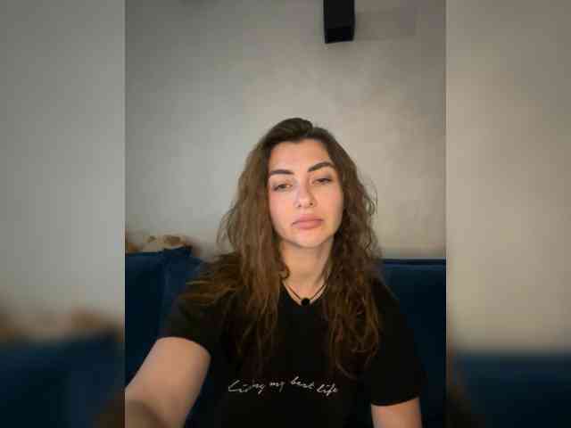 WILDGIRL webcam