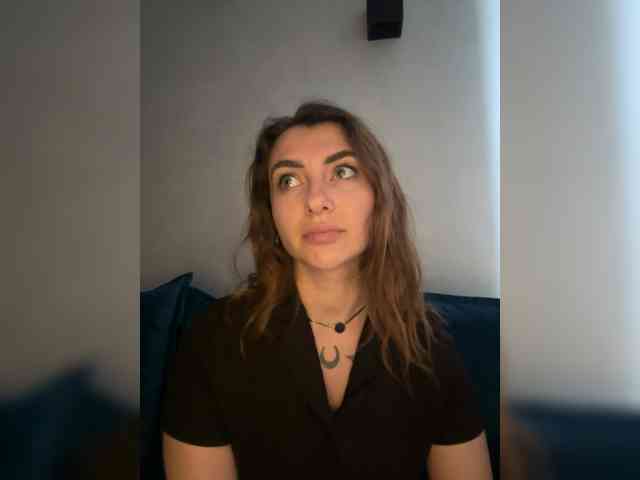 WILDGIRL webcam