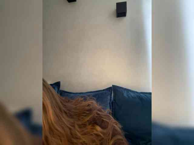 WILDGIRL webcam