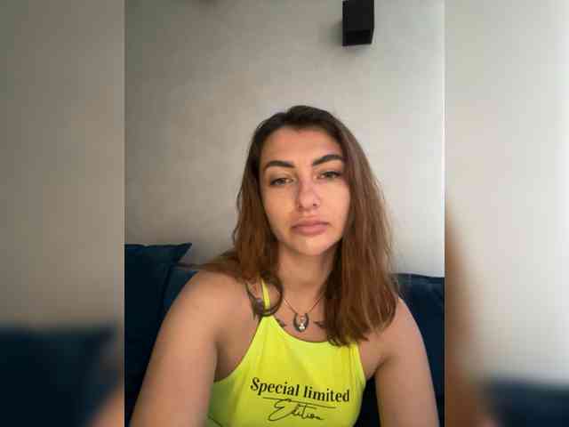 WILDGIRL webcam