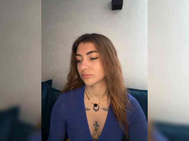 WILDGIRL webcam