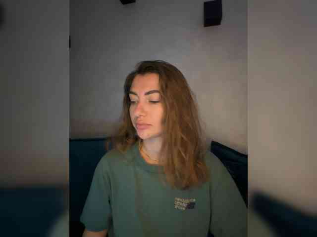 WILDGIRL webcam