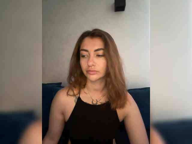 WILDGIRL webcam