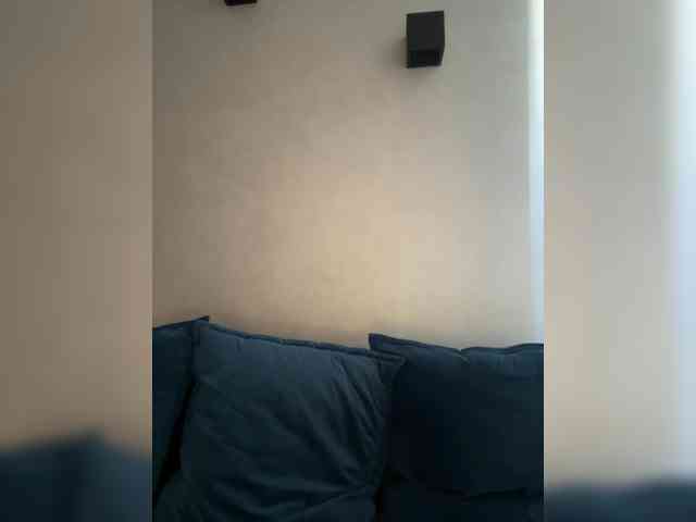 WILDGIRL webcam