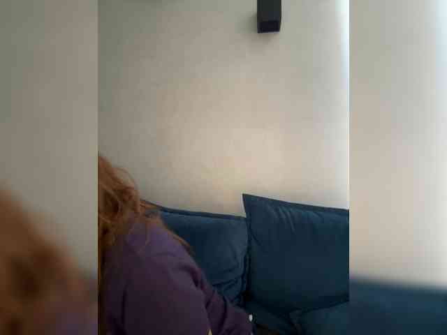 WILDGIRL webcam