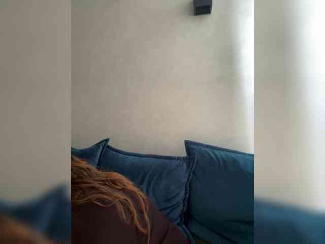 WILDGIRL webcam